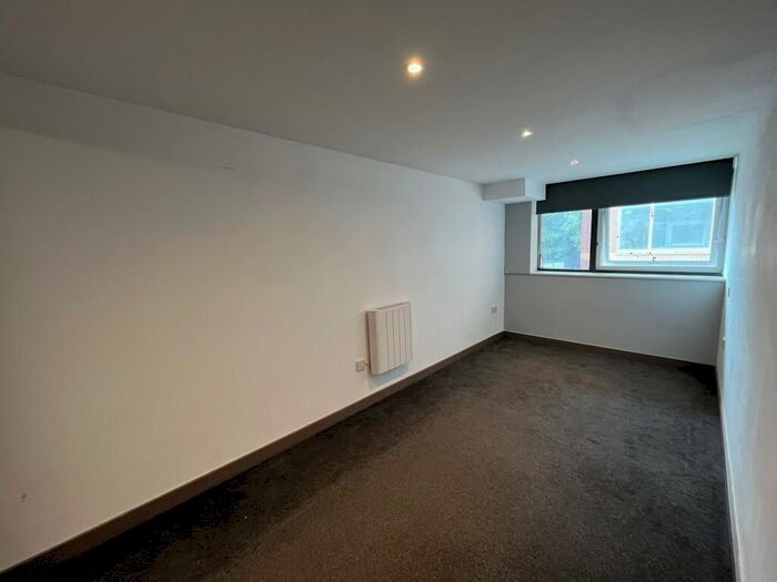 2 Bedroom Apartment To Rent In Unity Place, RG24