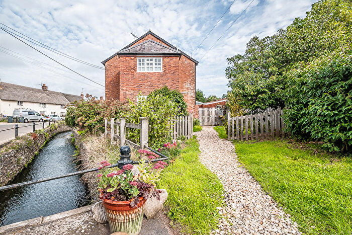 3 Bedroom Cottage For Sale In High Street, East Budleigh, Budleigh Salterton, EX9