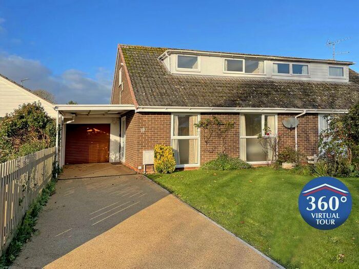 4 Bedroom Semi-Detached Bungalow For Sale In Stoke Canon, EX5