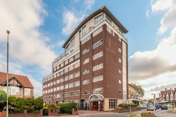 1 Bedroom Apartment To Rent In Croydon Road, Beckenham, BR3