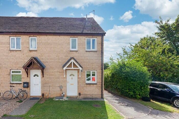 2 Bedroom End Of Terrace House To Rent In Manor Road, Witney, OX28