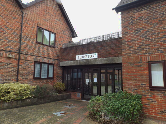 1 Bedroom Apartment To Rent In Bilberry Court, Staple Gardens Winchester, SO23