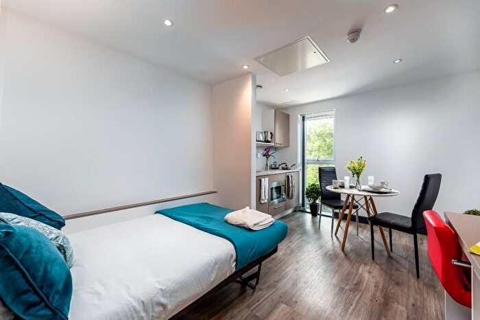 1 Bedroom Studio To Rent In Dumfries Street, Luton, LU1