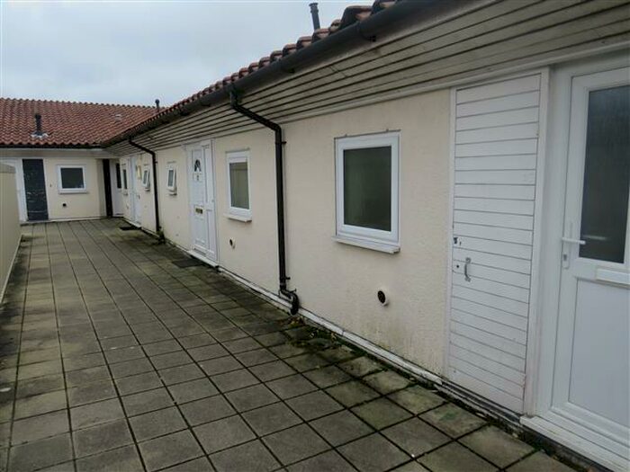 1 Bedroom Apartment To Rent In Heelands, Milton Keynes, MK13