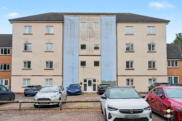 1 Bedroom Flat For Sale In Whistle Road, Mangotsfield, Bristol, Avon, BS16