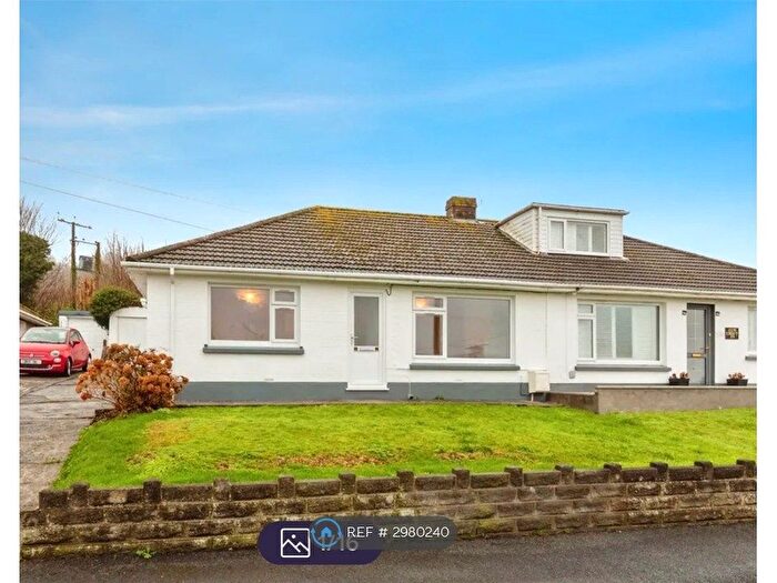 2 Bedroom Bungalow To Rent In Dolau Fan Road, Burry Port, SA16