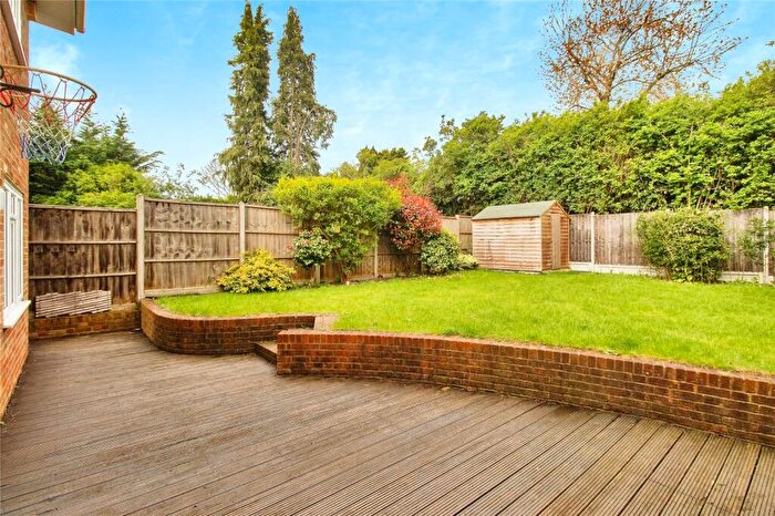 4 Bedroom Detached House For Sale In Perran Close, Hartley, Kent, DA3