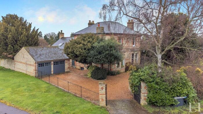 5 Bedroom Detached House For Sale In Histon Road, Cottenham, Cambridge, CB24