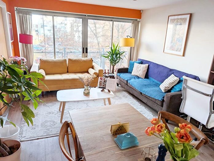 2 Bedroom Flat For Sale In Joseph House, Reginald Square, London, SE8