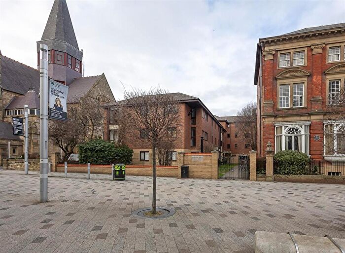 2 Bedroom Flat For Sale In Brady & Martin Court, Northumberland Road, Newcastle Upon Tyne, NE1
