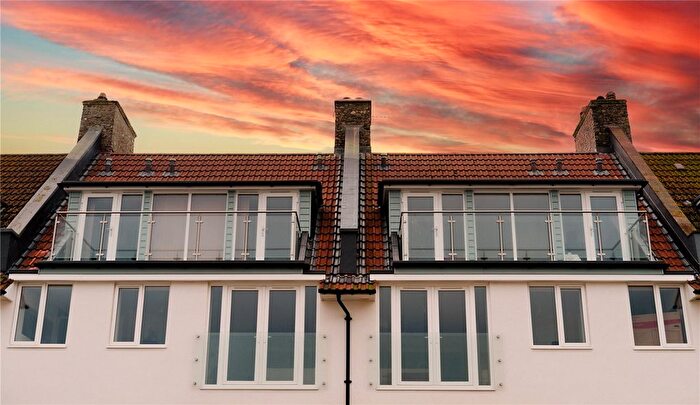 1 Bedroom Property To Rent In , Trevelyan Road, Seaton, Devon, EX12