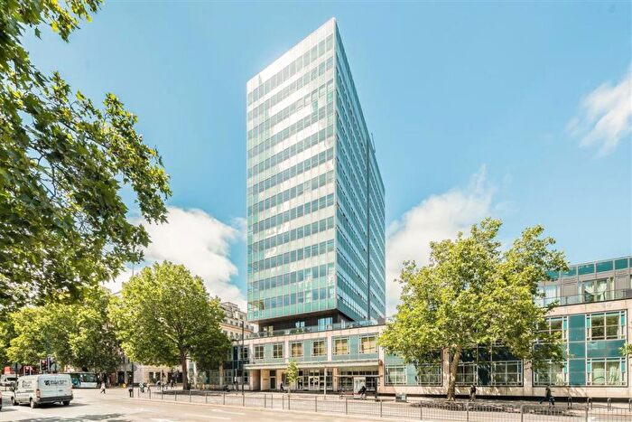 1 Bedroom Flat To Rent In Marylebone Road, Marylebone, NW1