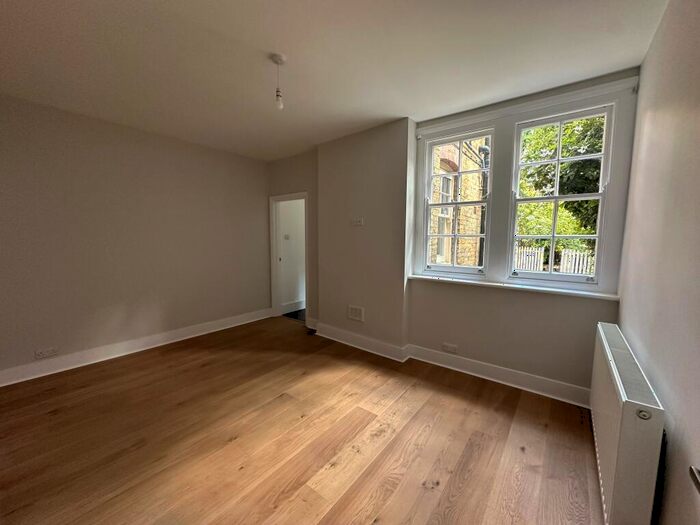 3 Bedroom Terraced House To Rent In Wooler Street, London, SE17