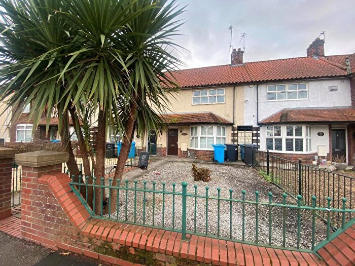 3 Bedroom Terraced House To Rent In Greenwood Avenue, Hull, HU6