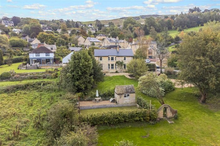 4 Bedroom Detached House For Sale In Stockwell Lane, Cleeve Hill, Cheltenham, Gloucestershire, GL52