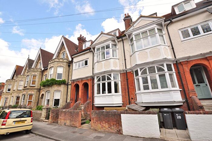 2 Bedroom Apartment To Rent In Dene Road, Guildford, Surrey, GU1