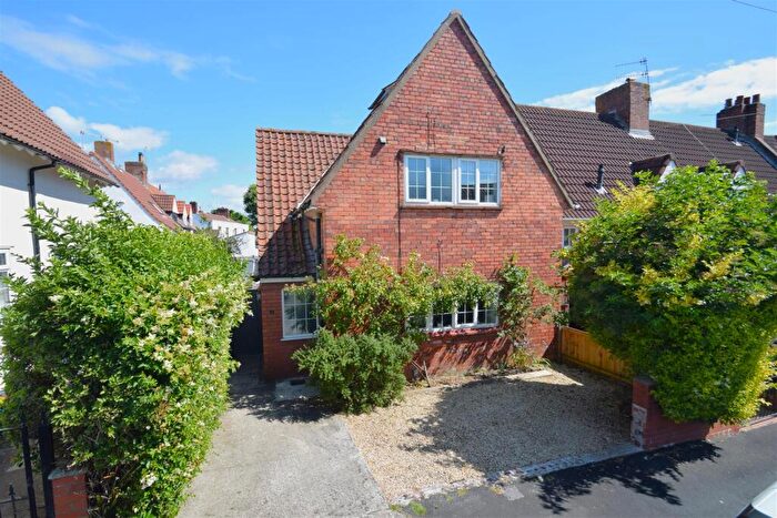 3 Bedroom End Of Terrace House For Sale In Passage Leaze, Shirehampton, Bristol, BS11