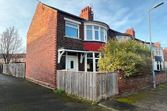 3 Bedroom Terraced House To Rent In Beadon Grove, Middlesbrough, TS5