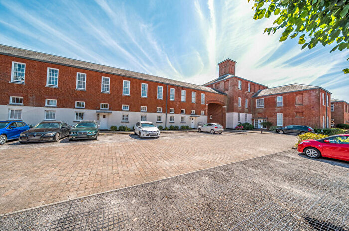 3 Bedroom Flat For Sale In West Mews, Knowle, Fareham, Hampshire, PO17