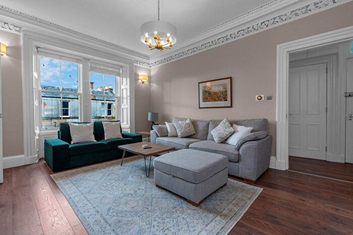 2 Bedroom Flat To Rent In Gorgie/Dalry, EH11