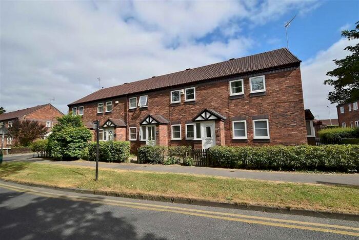 3 Bedroom Terraced House To Rent In Saltshouse Road, Sutton, Hull HU8