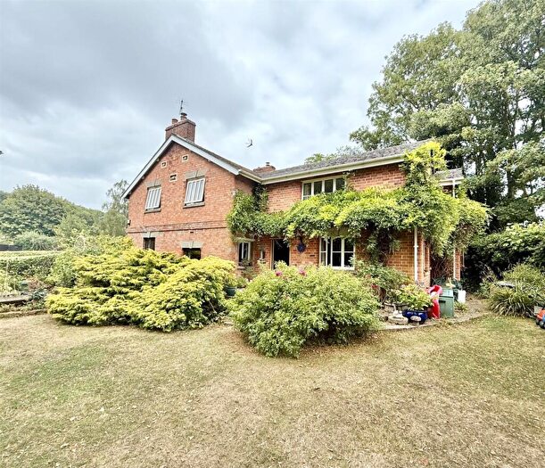 5 Bedroom Detached House For Sale In Gloucester Road, Upleadon, Newent, GL18