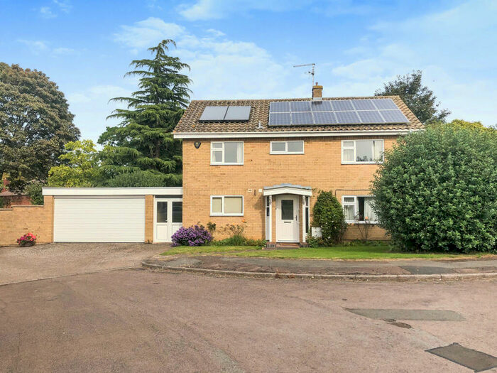 4 Bedroom Detached House For Sale In The Gardens, East Carlton, Market Harborough, LE16