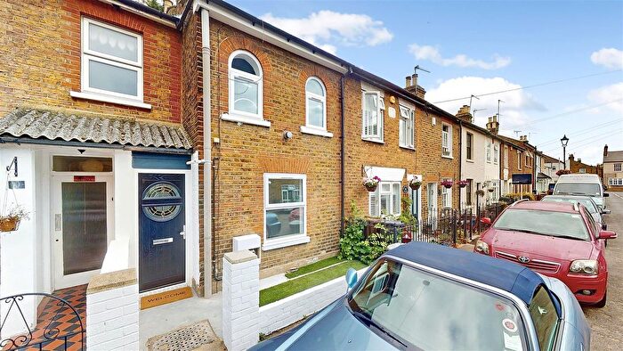 2 Bedroom Terraced House For Sale In Tolson Road, Isleworth, TW7