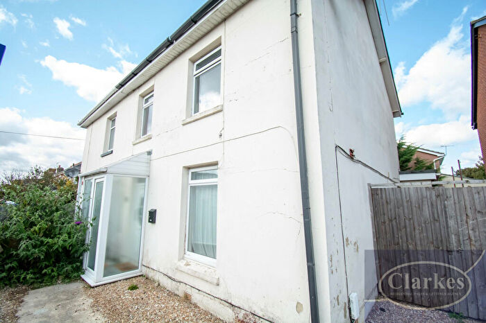 5 Bedroom Detached House To Rent In Latimer Road, Winton, Dorset, BH9
