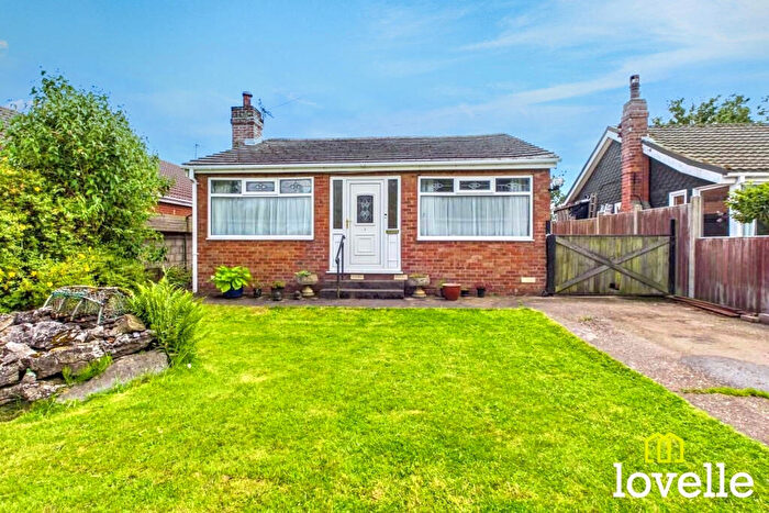 2 Bedroom Detached Bungalow For Sale In Smook Hills Road, Hollym, Withernsea, East Riding Of Yorkshire, HU19