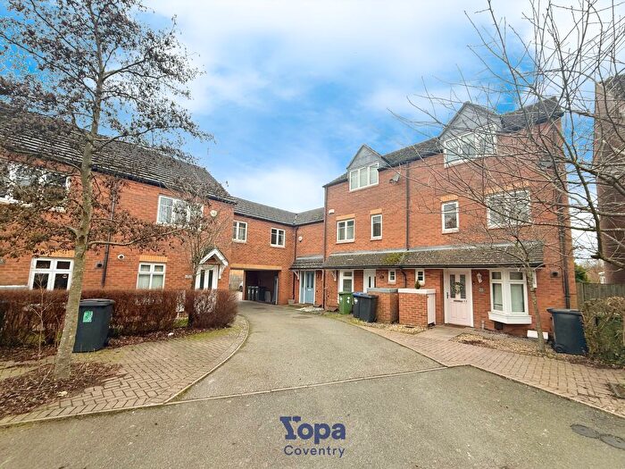 3 Bedroom End Of Terrace House For Sale In St. Margarets Avenue, Wolston, Coventry, CV8