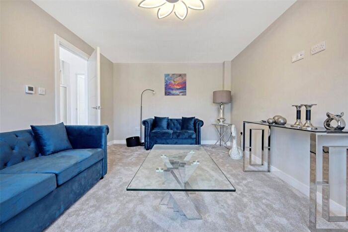 4 Bedroom Detached House For Sale In Regency Close, Southminster, Essex, CM0