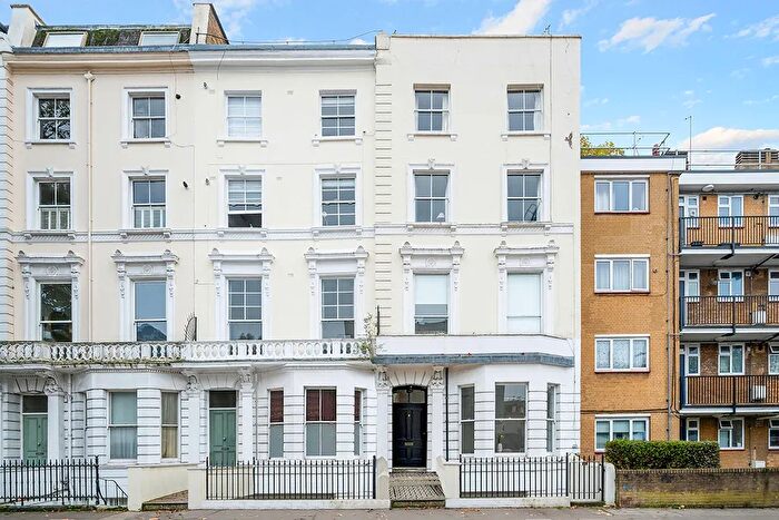 2 Bedroom Flat To Rent In Tavistock Road, London, W11