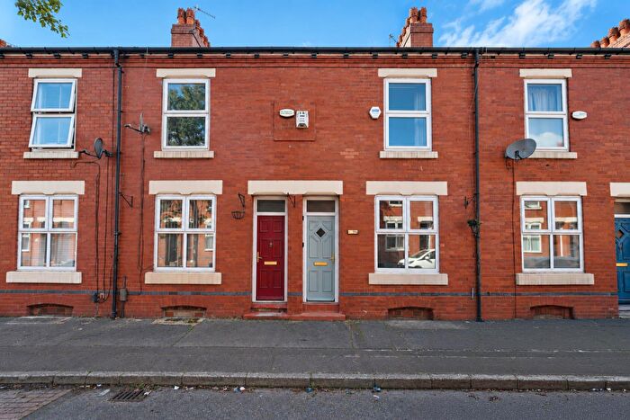 2 Bedroom Terraced House To Rent In Jones Street, Salford, M6