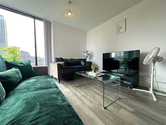 2 Bedroom Flat To Rent In The Bank, Sheepcote Street, Birmingham, B16