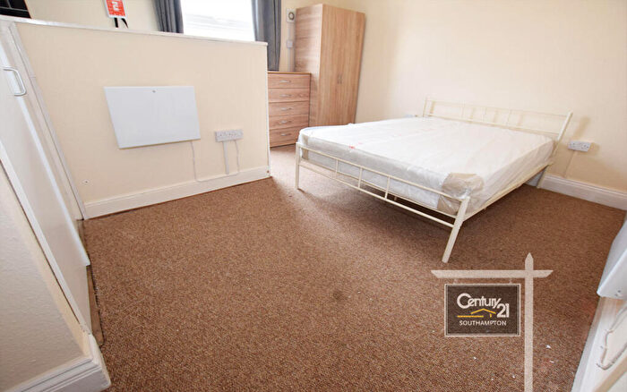 Studio To Rent In |Ref: |, Regents Park, Regents Park Road, Southampton, SO15