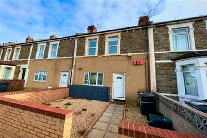 1 Bedroom Studio Flat To Rent In Charlton Road, BS15