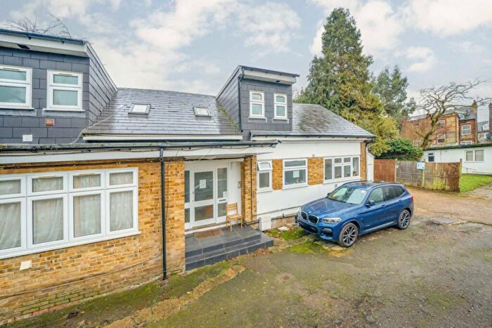 2 Bedroom Flat To Rent In Mountfield Road, Finchley, N3