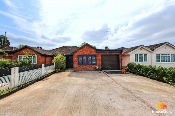 4 Bedroom Semi-Detached Bungalow For Sale In Briar Close, Taplow, SL6