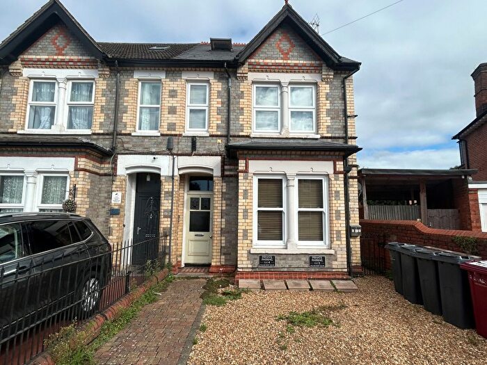 1 Bedroom Flat To Rent In Carnarvon Road, Reading, Berkshire, RG1