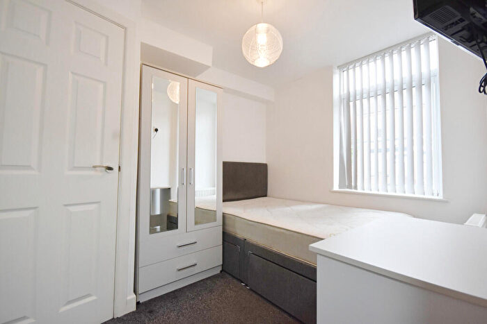 5 Bedroom Terraced House To Rent In St. Margaret Road, Coventry, CV1