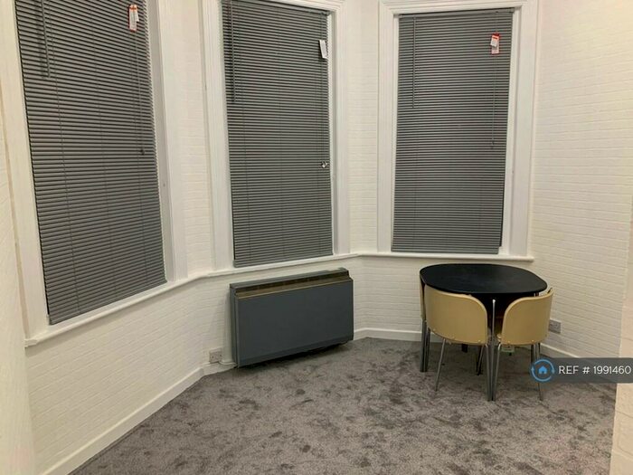 1 Bedroom Flat To Rent In Eaton Court, Bournemouth, BH1