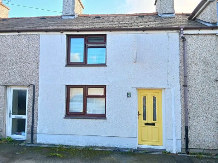 2 Bedroom Terraced House For Sale In Gaerwen, LL60