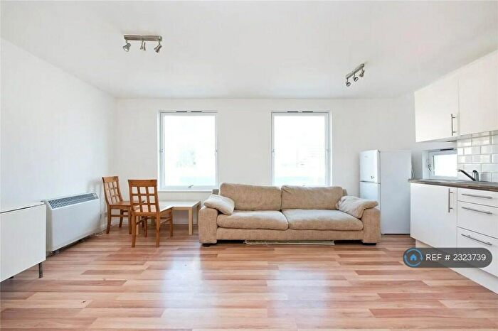 1 Bedroom Flat To Rent In Deptford High Street, London, SE8