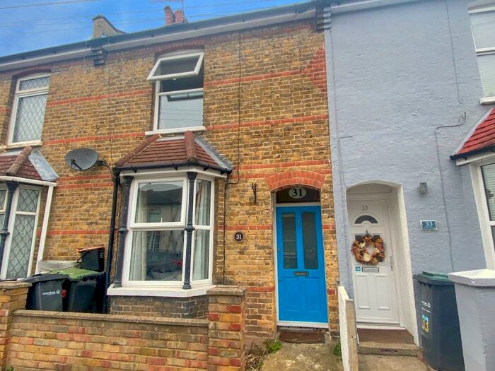 2 Bedroom Terraced House To Rent In Coombe Road, Gravesend, Kent, DA12