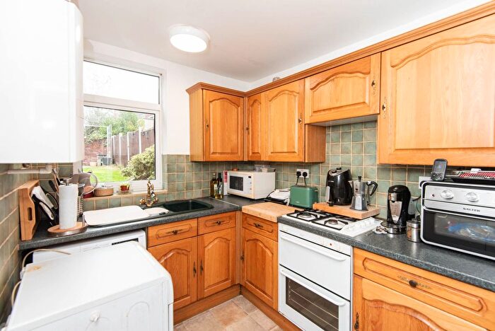 2 Bedroom Terraced House For Sale In Eyre Street East, Chesterfield, S41