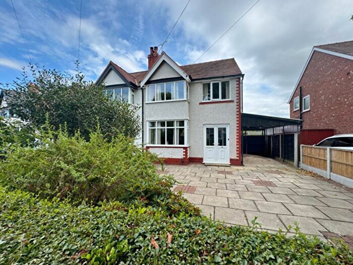 3 Bedroom Semi-Detached House For Sale In Graburn Road, Formby, Liverpool, L37