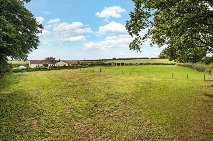 5 Bedroom Bungalow For Sale In Penrhos, Raglan, Usk, Monmouthshire, NP15