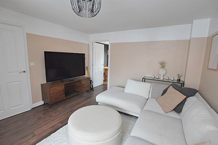 3 Bedroom Terraced House For Sale In Ginkgo Grove, Somerford, Congleton, CW12