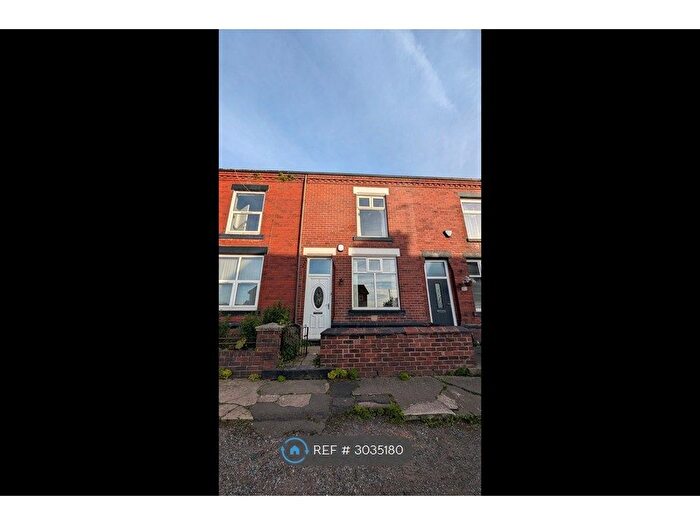 2 Bedroom Terraced House To Rent In Harry St, Oldham, OL2